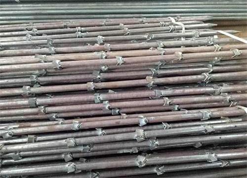 沙坡头隧道钢花管